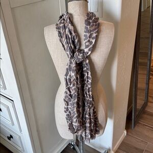 Coach cheetah animal print oblong scarf